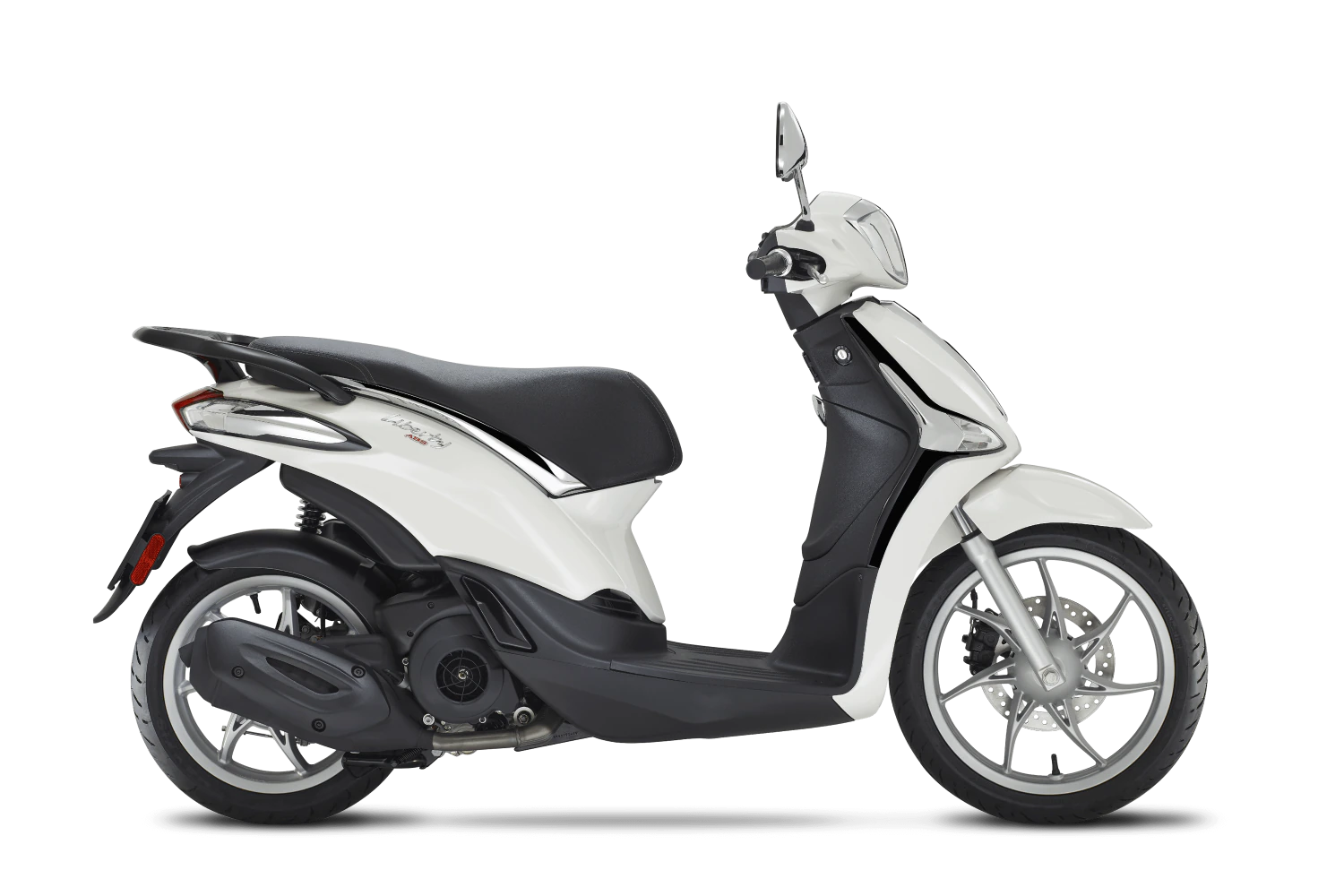Piaggio Liberty 125 Euro 5 u bijeloj boji